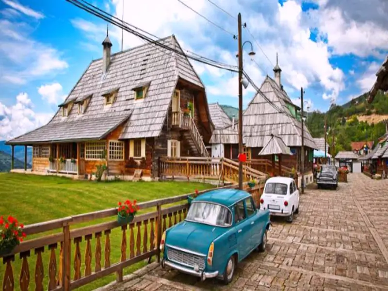 Drvengrad Mokra Gora