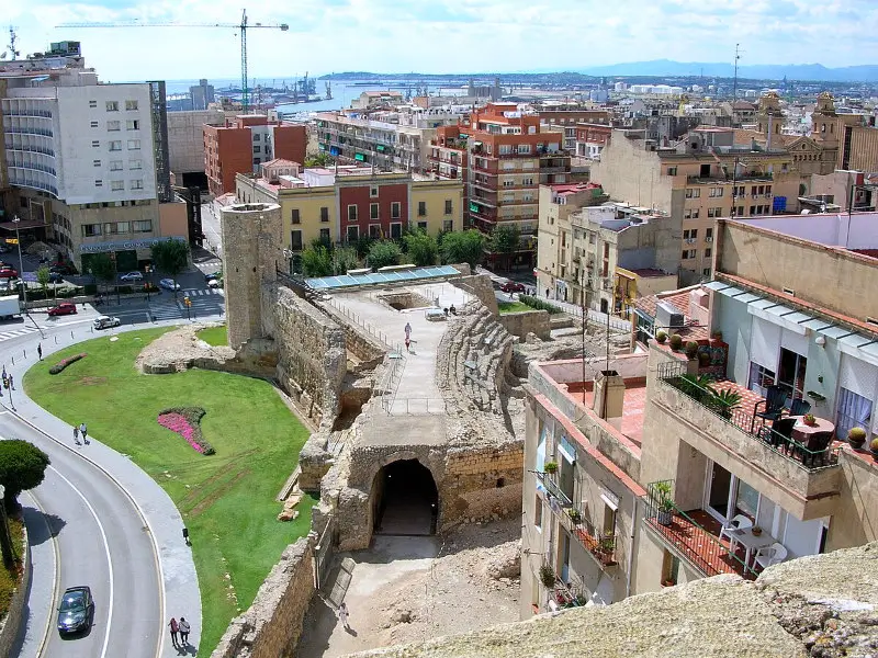 Tarragona Roman amphitheater sea view