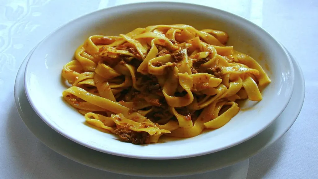 Tagliatelle al ragu