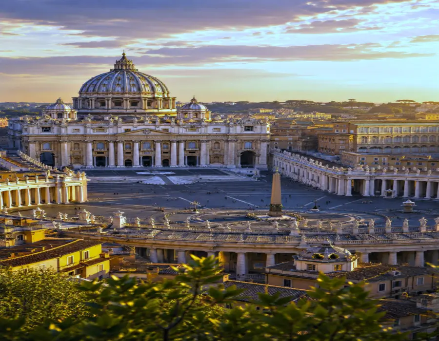 St Peter Basilica-and St Peter-Square